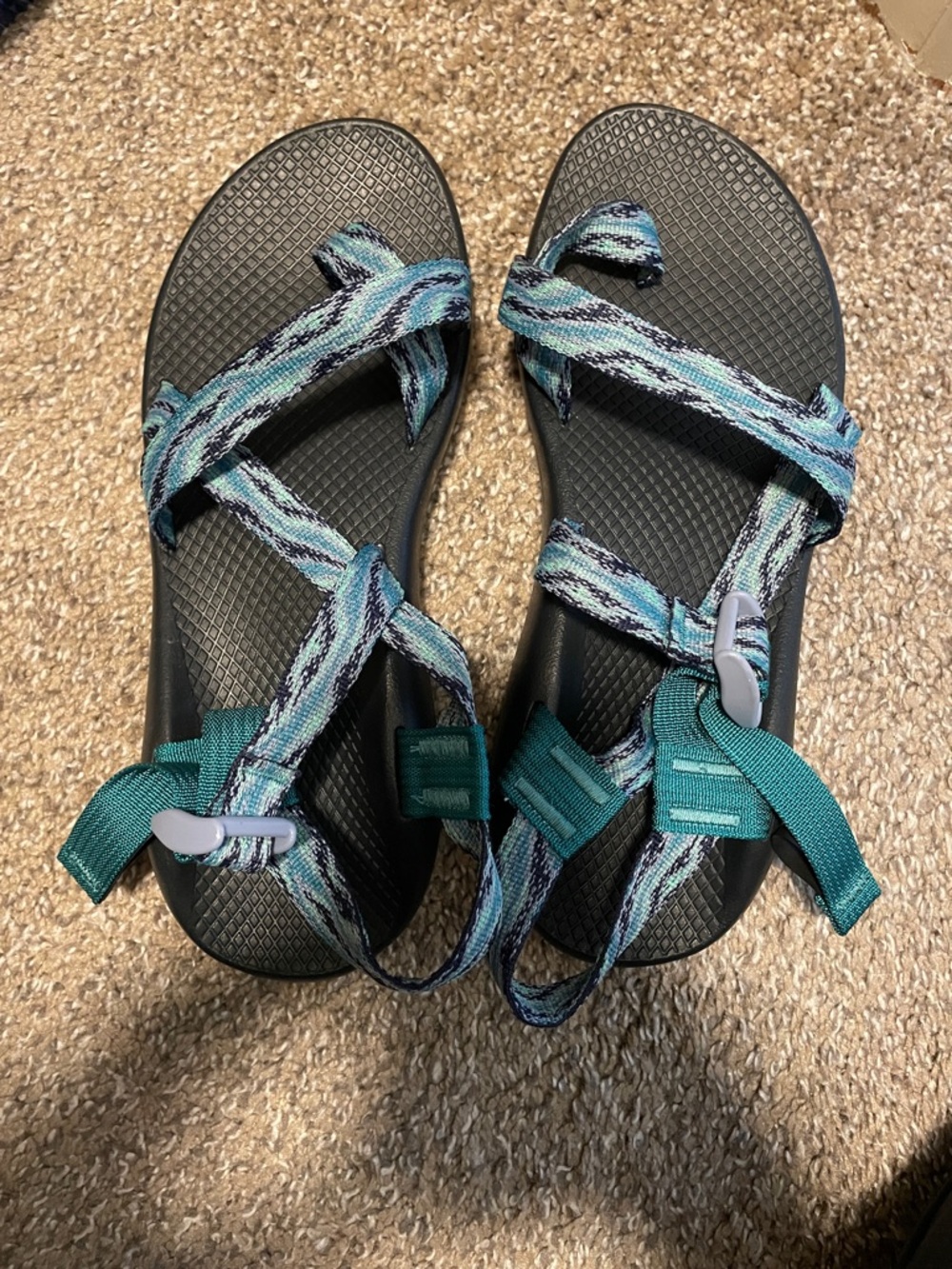Chaco Strappy Sandals in Teal & Black size 10 never worn